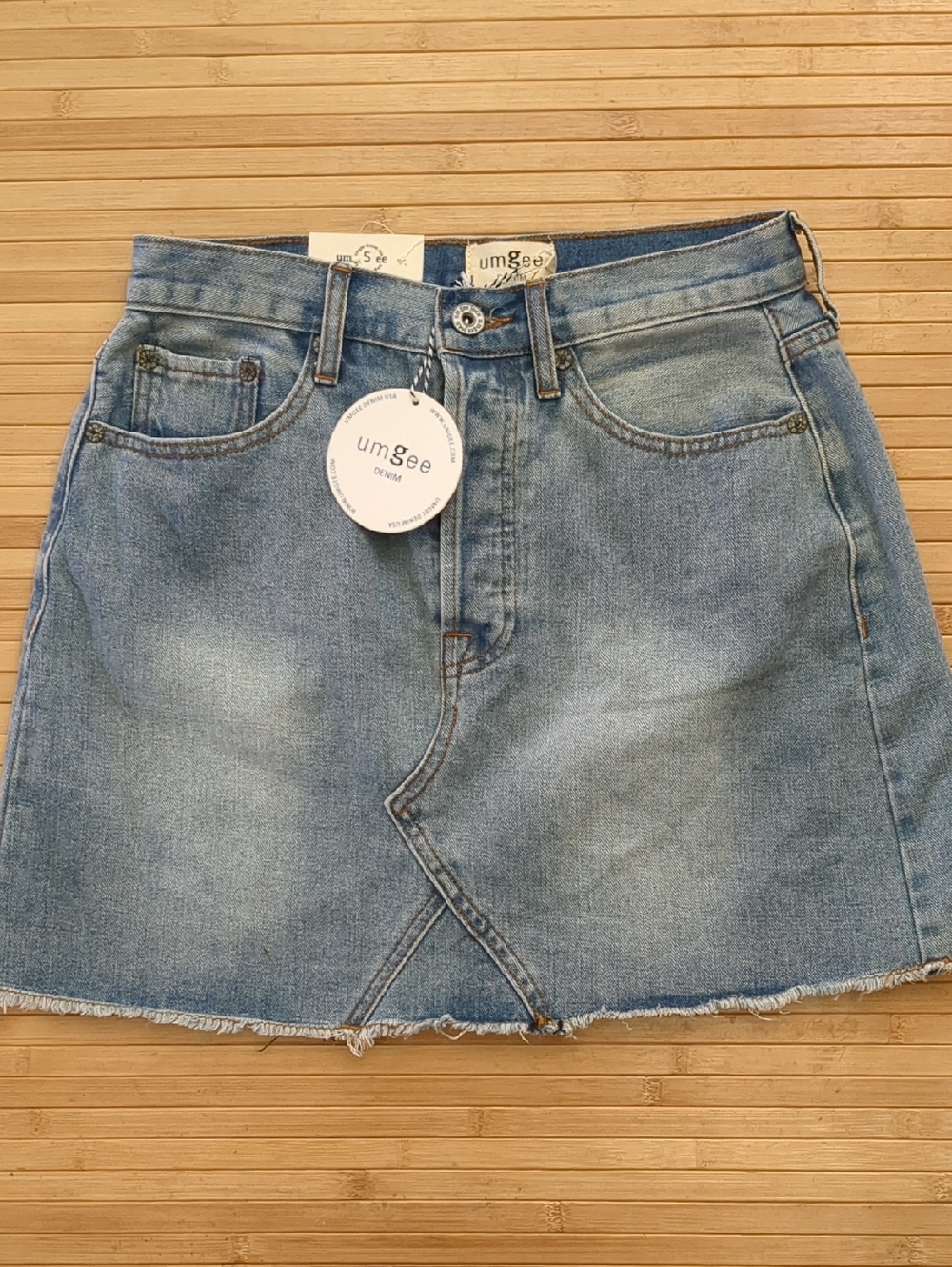 Umgee Blue Denim High Rise Mini Jean Skirt, Size Small, NEW, nwt